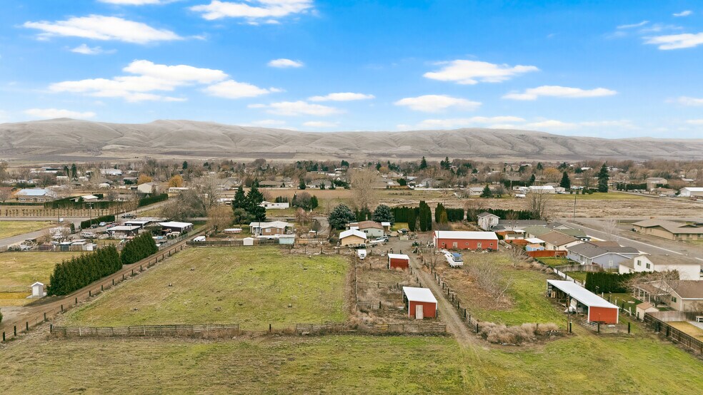 More Photos Of 7703 Ahtanum Rd, Yakima Land For Sale