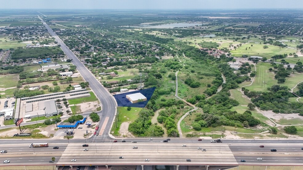 More Photos Of 110 S Rangerville Rd, Harlingen General Retail For Sale