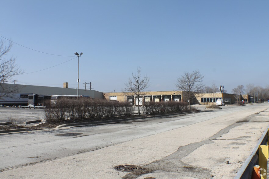 Primary Photo Of 825 E 99th St, Chicago Manufacturing For Lease