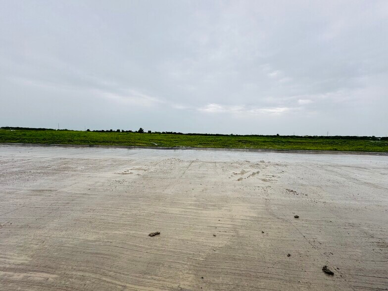 More Photos Of 5545 Pinegates Rd, Greenville Land For Sale