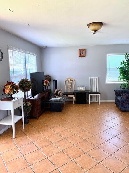 More Photos Of 1509 Rio Grande, American Canyon Assisted Living For Sale