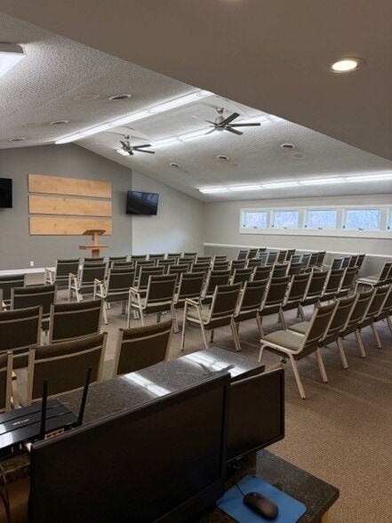 More Photos Of 426 Eades Ln, Lovingston Religious Facility For Sale
