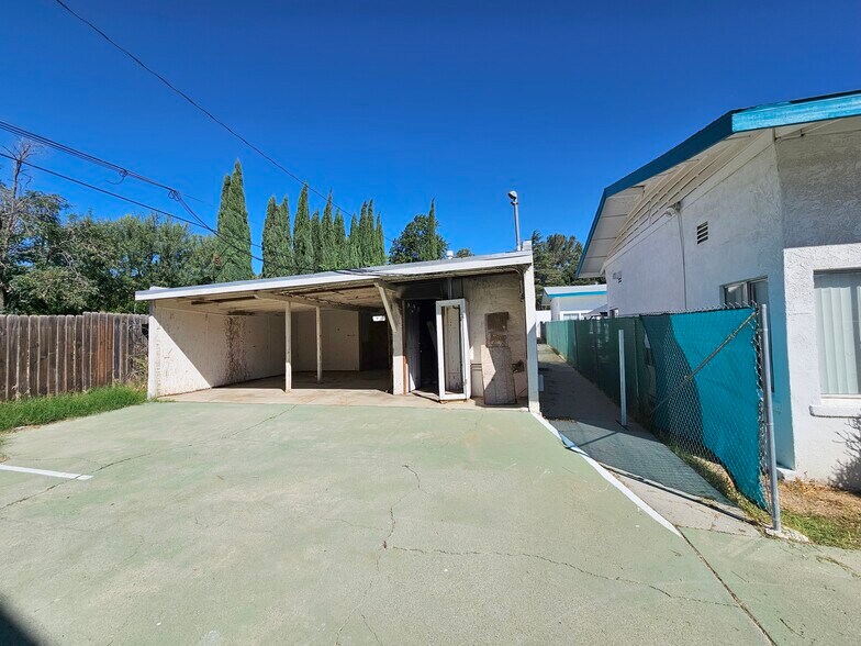 More Photos Of 545 2nd st, Banning Apartments For Sale