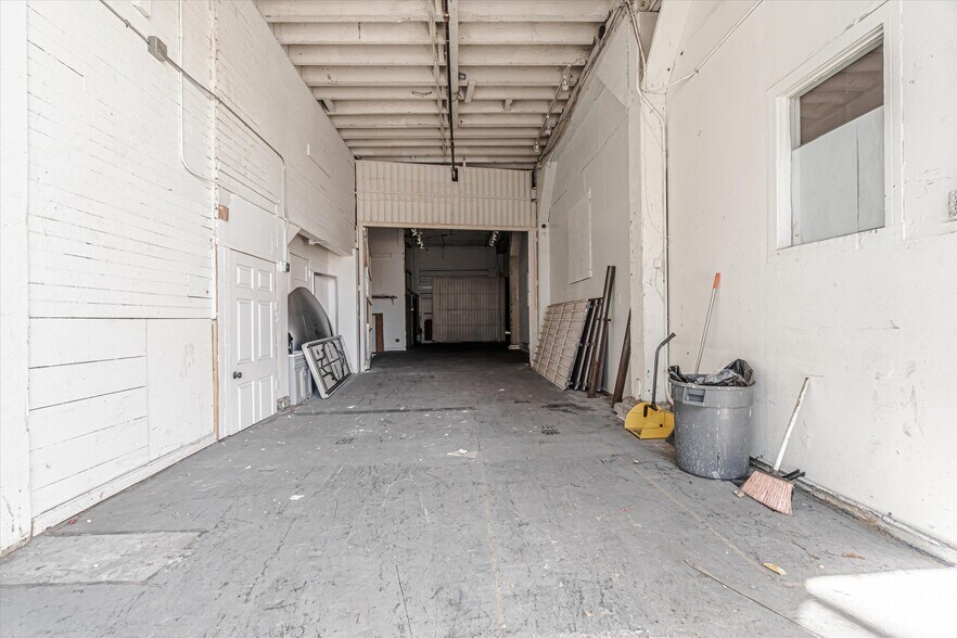 More Photos Of 1606 Harrison St, San Francisco Service For Sale