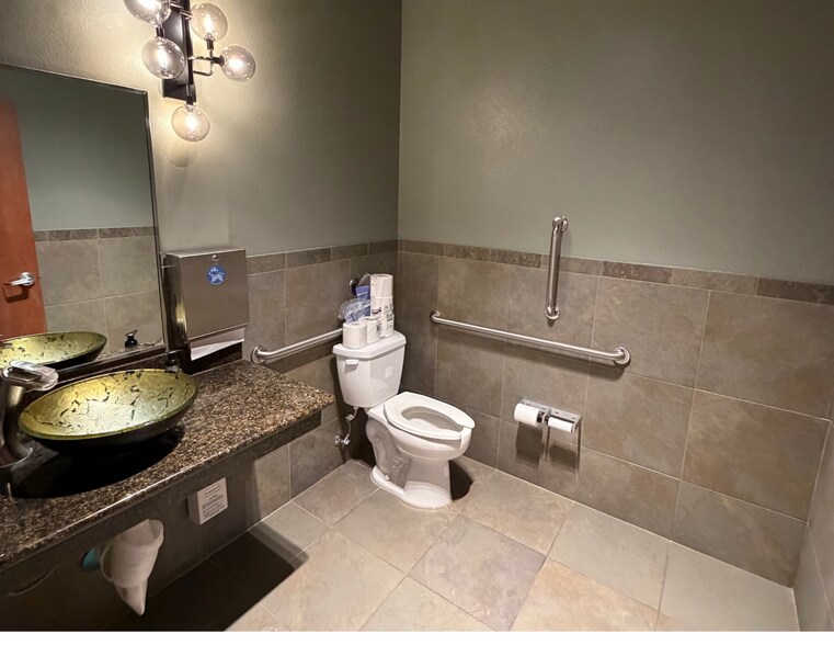 More Photos Of 6040 S Durango Dr, Las Vegas Office For Sale