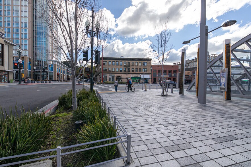 More Photos Of 2151 Shattuck Ave, Berkeley Office For Lease