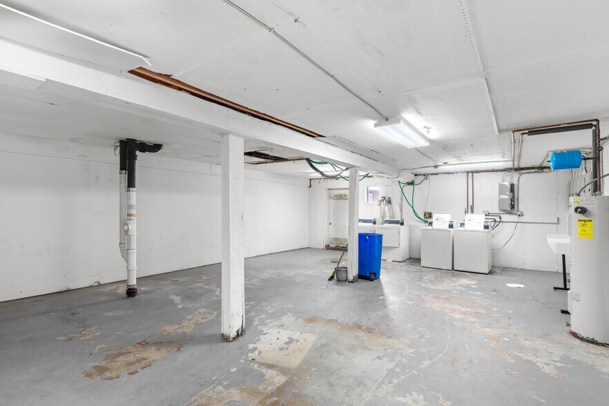 More Photos Of 7718-7744 Springdale Dr, Saint Louis Apartments For Sale