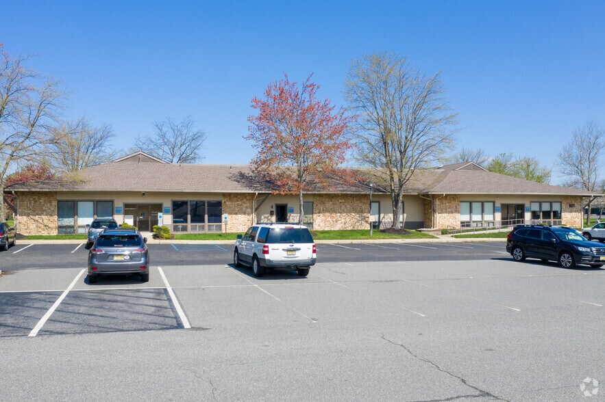 More Photos Of 801 Route 73 N, Marlton Office For Lease