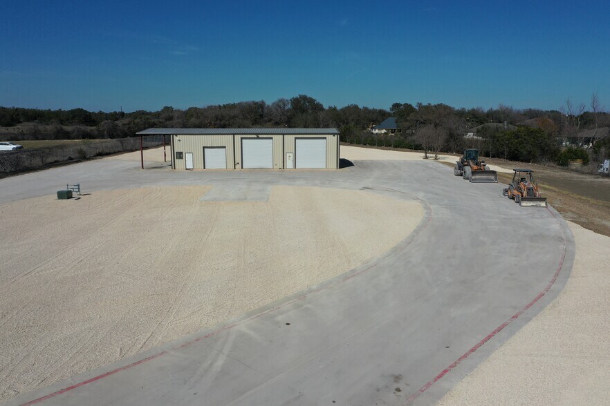 More Photos Of 14752 State Highway 29 hwy, Liberty Hill Industrial For Lease
