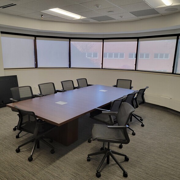 More Photos Of 500 Economy Ct, Freeport Office For Lease