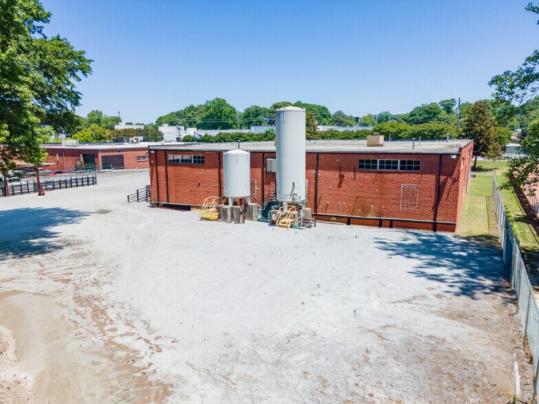 More Photos Of 3424 Miller Dr, Atlanta Warehouse For Sale