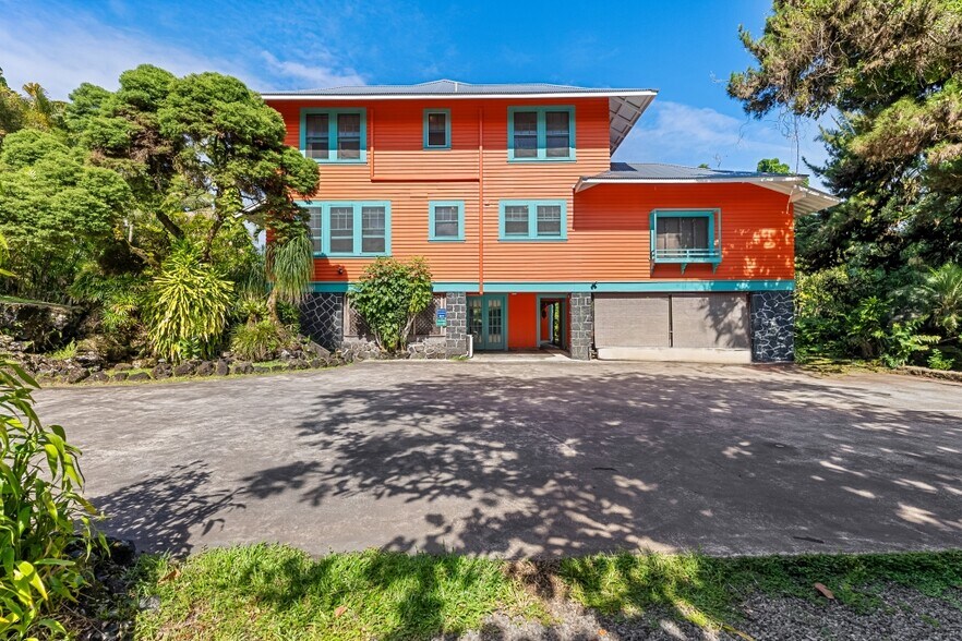 More Photos Of 1896 Kalanianaole St, Hilo Hospitality For Sale