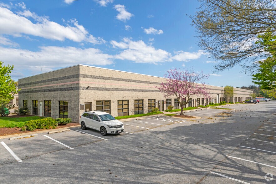 More Photos Of 910 Cromwell Park Dr, Glen Burnie Unknown For Lease