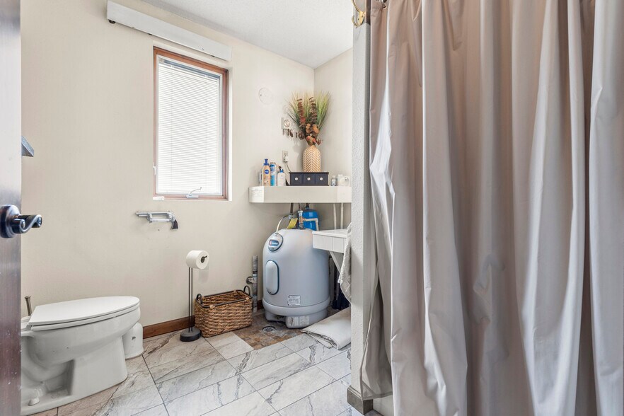 More Photos Of 5642 Bob Ln, Black Hawk Service For Sale