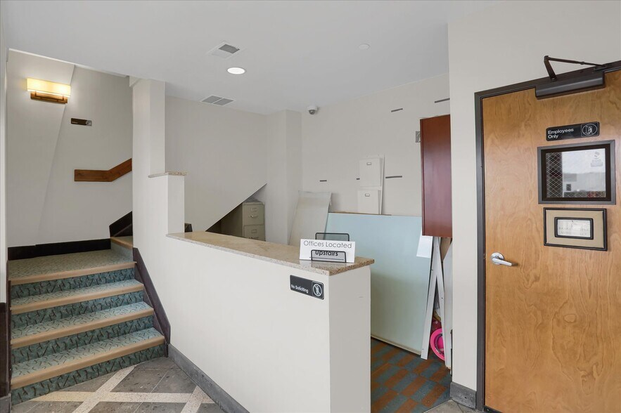 More Photos Of 7390 S Fraser St, Centennial Industrial For Sale