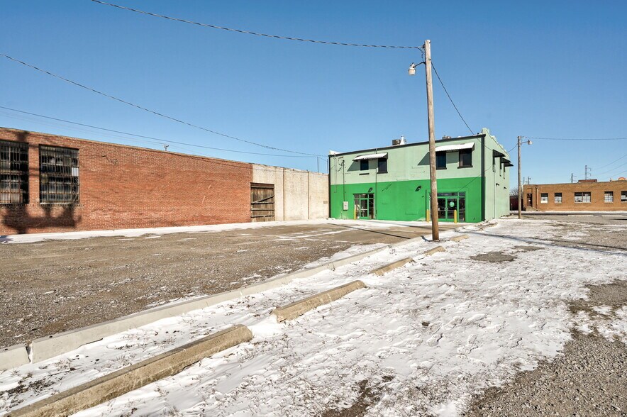 More Photos Of 1008 W Main St, Oklahoma City Office For Lease