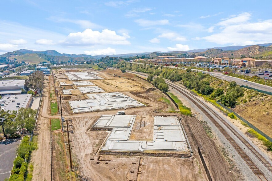 More Photos Of NEC Madera Rd & Easy St, Simi Valley Unknown For Lease