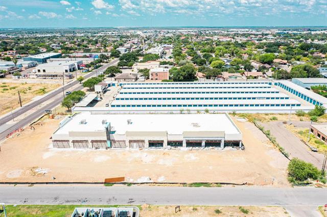 More Photos Of 1016 Calton Rd, Laredo Storefront For Lease