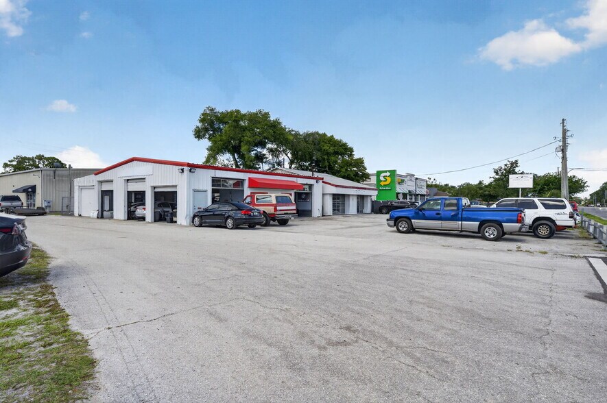 More Photos Of 800-806 W Sr 434, Longwood Auto Repair For Sale