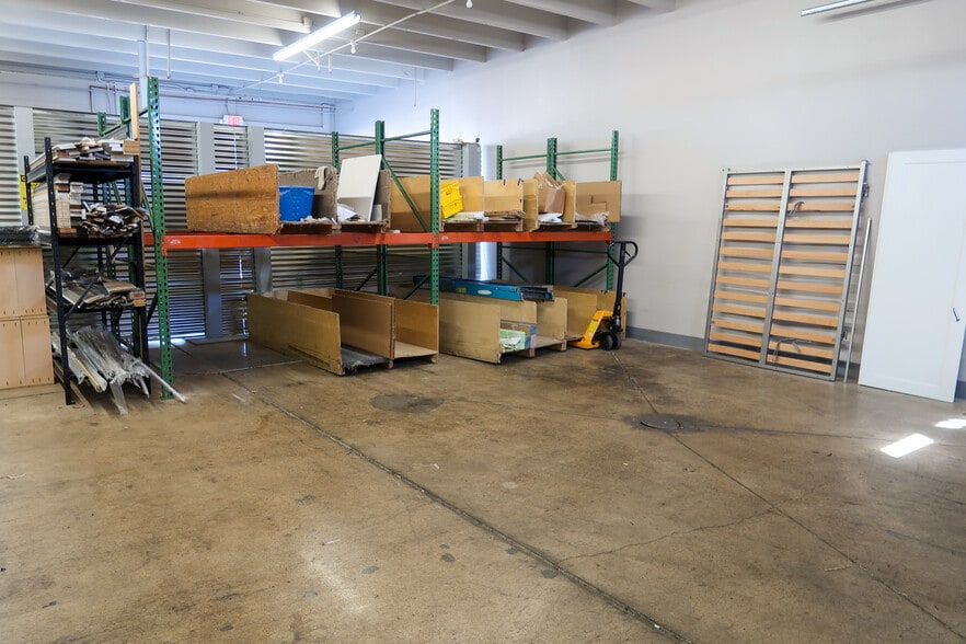 More Photos Of 55 Willow St, Nashville Office For Lease