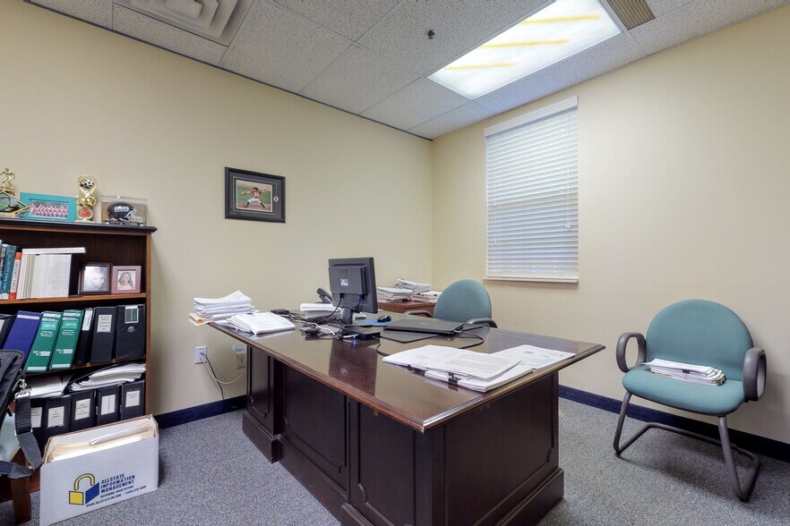 More Photos Of 2 Forest Ave, Oradell Medical For Sale