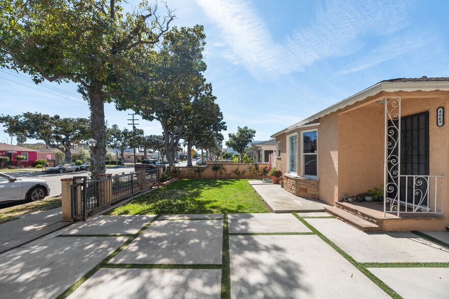 More Photos Of 4069-4071 Sawtelle Blvd, Culver City Apartments For Sale