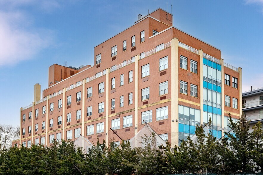 More Photos Of 1434 110th St, College Point Apartments For Lease