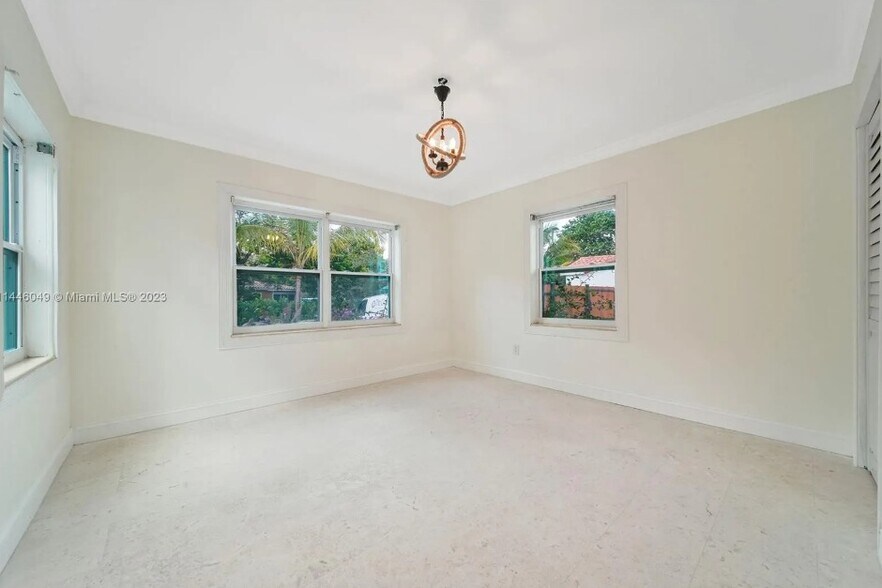 More Photos Of 1110 NW North River Dr, Miami Specialty For Sale