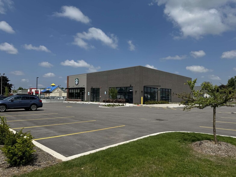 Primary Photo Of 4921 Western Ave, South Bend Storefront Retail Office For Lease