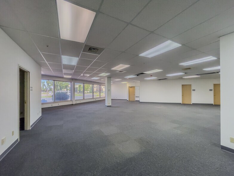 More Photos Of 2425 Stevens Center Pl, Richland Office For Lease