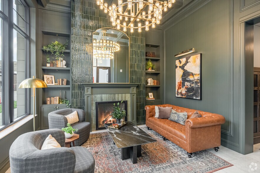 More Photos Of 695 Grand Ave, Saint Paul Apartments For Lease