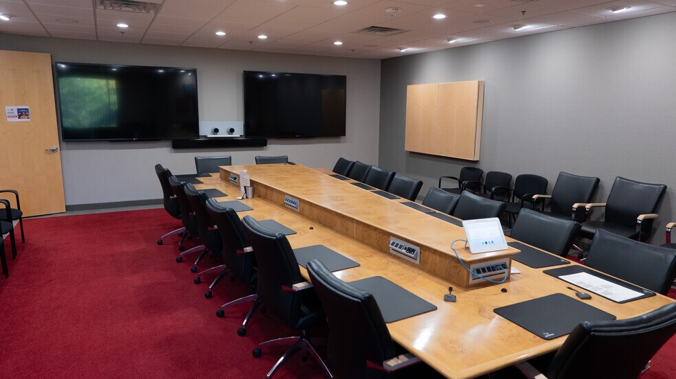 More Photos Of 2851 High Meadow Cir, Auburn Hills Office For Lease