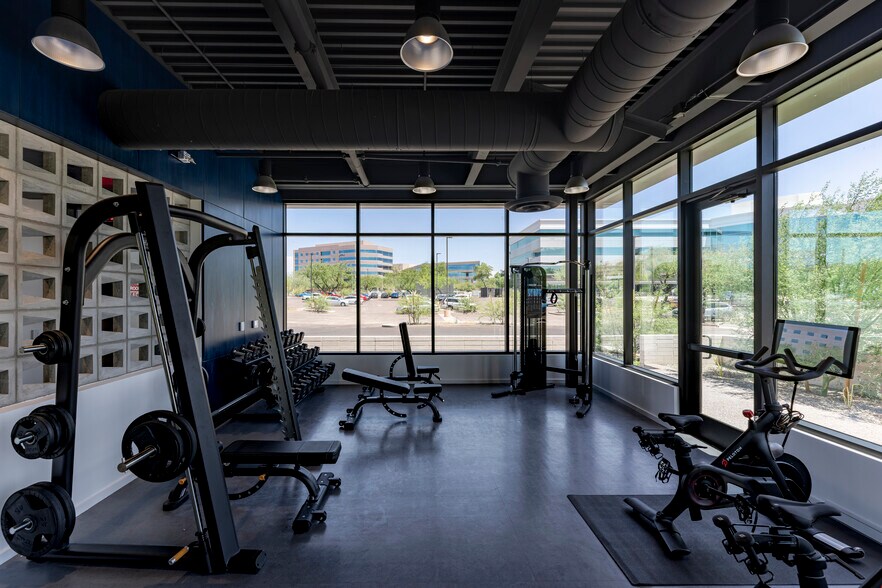 More Photos Of 1295 W Washington St, Tempe Office For Lease