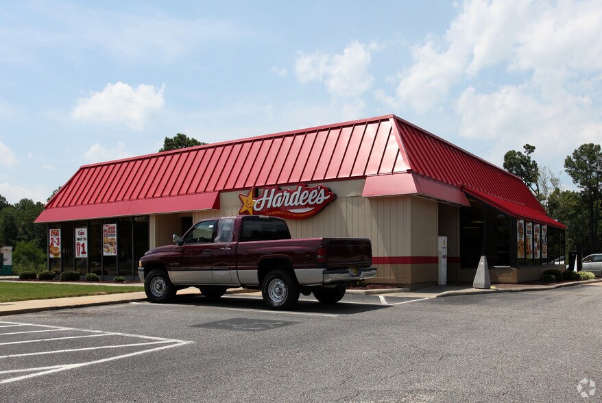 Primary Photo Of 100 Vandora Springs Rd, Garner Fast Food For Sale