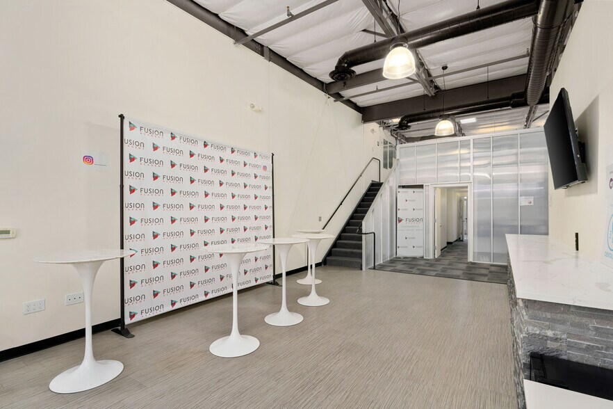 More Photos Of 920 Reserve Dr, Roseville Loft Creative Space For Lease