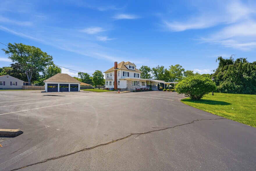 More Photos Of 982 Warwick Ave, Warwick Land For Sale