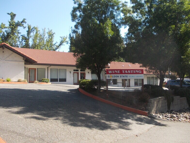 More Photos Of 10052-10078 Alta Sierra Dr, Grass Valley Office For Lease