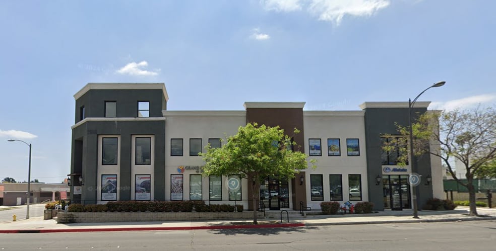 More Photos Of 2956 E Colorado Blvd, Pasadena General Retail For Lease