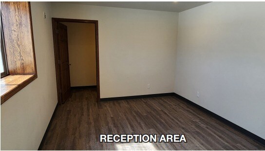 More Photos Of 600 Randolph Dr, Appleton Warehouse For Lease