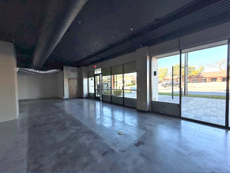 More Photos Of 5629 N Lamar Blvd, Austin Apartments For Lease