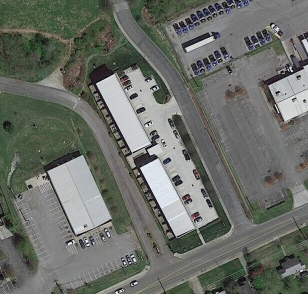 More Photos Of 425 Sutherland View Way, Knoxville Apartments For Sale