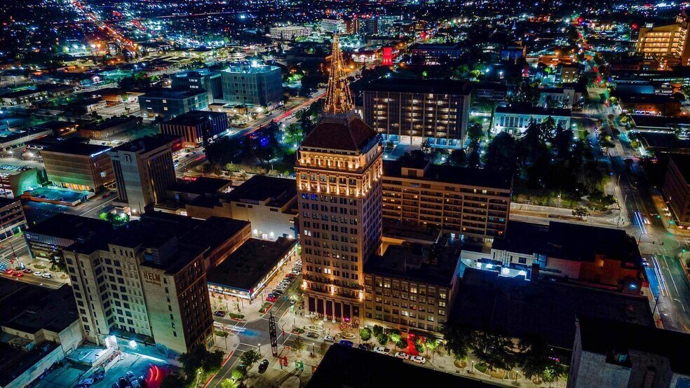 More Photos Of 1060 Fulton St, Fresno Office For Sale