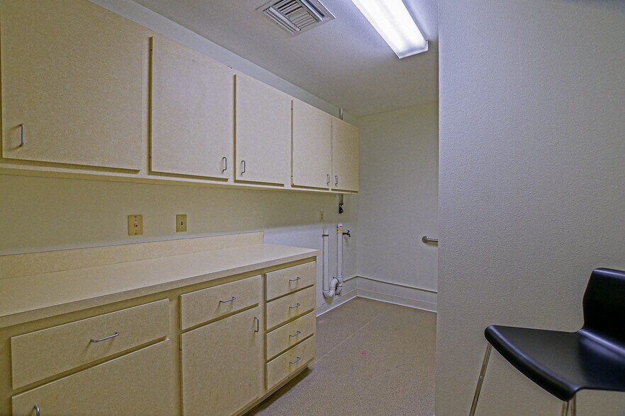 More Photos Of 4785 SE 102nd Pl, Belleview Medical For Sale