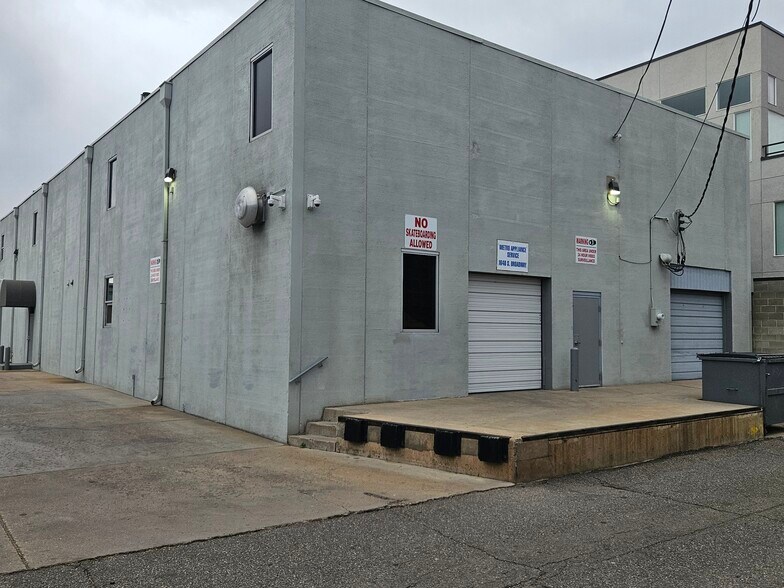 More Photos Of 1640 S Broadway, Denver Warehouse For Sale