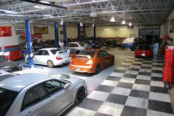 More Photos Of 3847 Carnation St, Franklin Park Warehouse For Sale