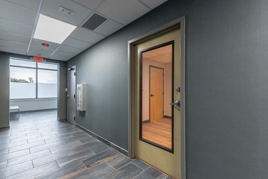 More Photos Of 929 Spring Creek Rd, Chattanooga Medical For Lease