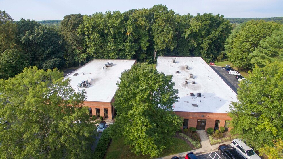 More Photos Of 2138 Espey Ct, Crofton Office For Lease