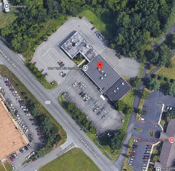 More Photos Of 460 Temple Hill Rd, New Windsor Township Office For Lease