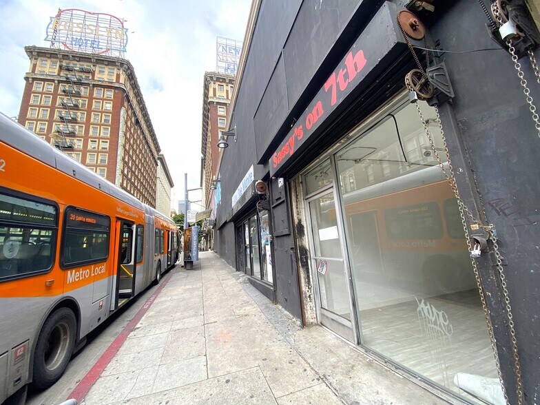 Primary Photo Of 103-115 E 5th St, Los Angeles Restaurant For Lease