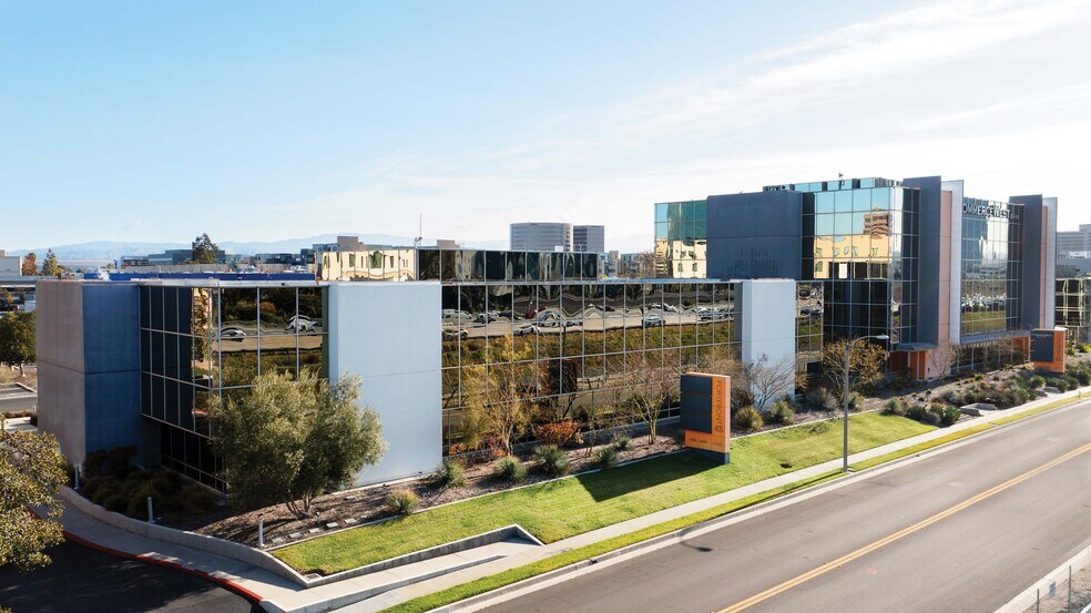 More Photos Of 2445 McCabe Way, Irvine Unknown For Lease